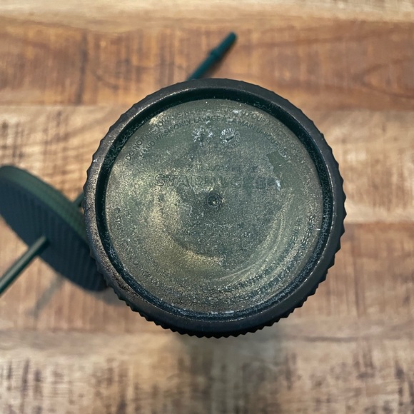 Starbucks Spring 2022 Studded Matte Green 24 oz Tumbler - Picture 5 of 5
